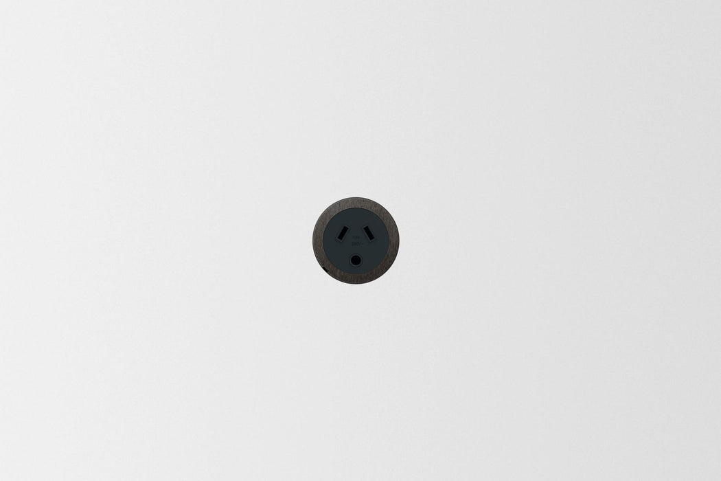 ZETR 48 Carbon Black outlet round pin in black steel